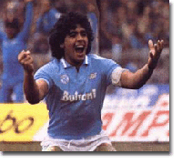 Maradona con la maglia del Napoli